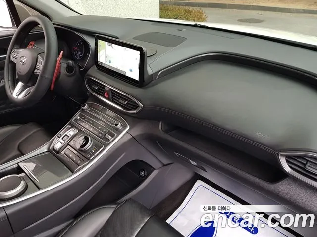Hyundai Santa Fe — интерьер
