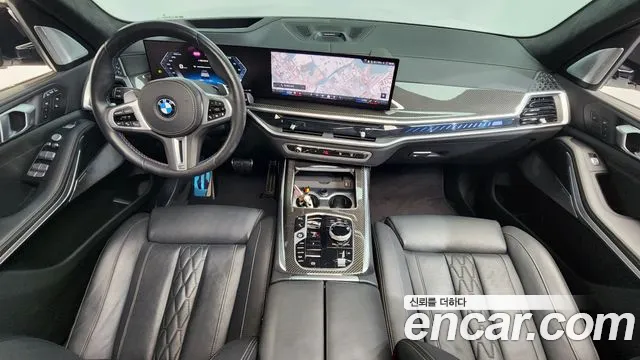 BMW X7 — интерьер
