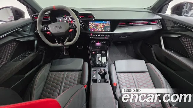 Audi RS3 — интерьер