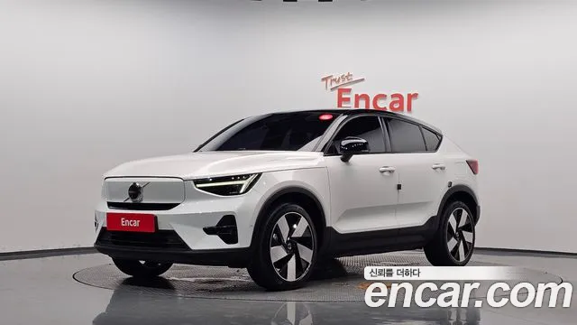 Volvo C40 — экстерьер