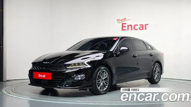 Kia K5 — экстерьер