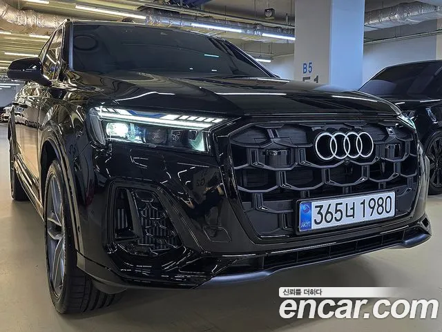 Audi Q7 — экстерьер