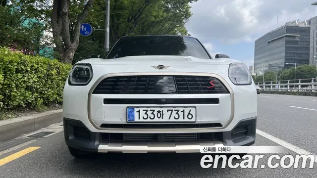 MINI Countryman — экстерьер