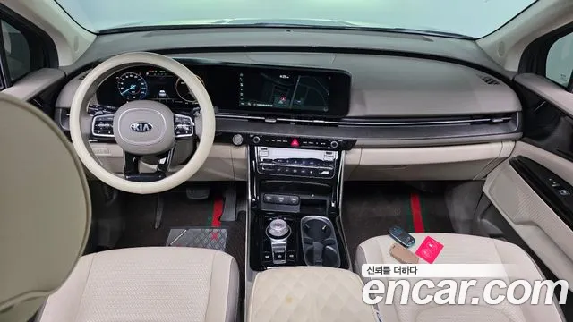 Kia Carnival — интерьер