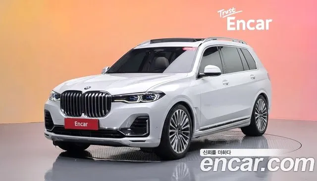 BMW X7 — экстерьер