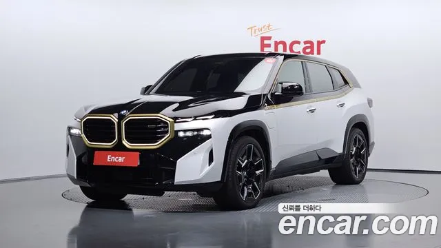 BMW XM — экстерьер