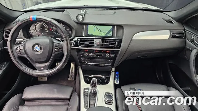 BMW X4 — интерьер