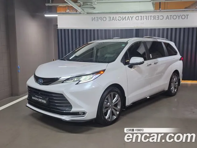 Toyota Sienna — экстерьер