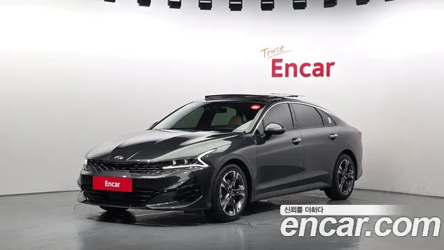 Kia K5 — экстерьер