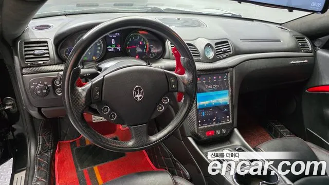 Maserati GranTurismo — интерьер