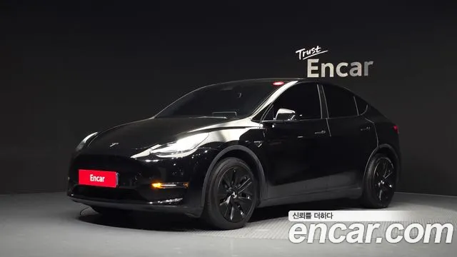 Tesla Model Y — экстерьер