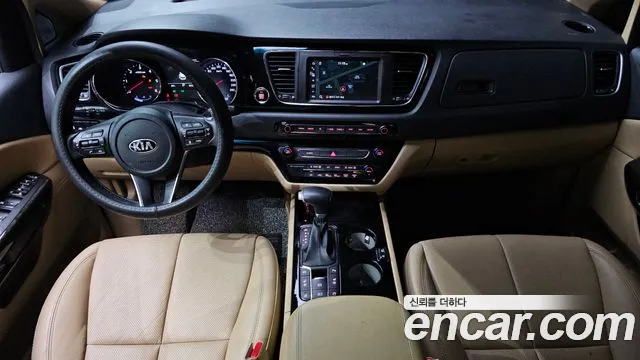 Kia Carnival — интерьер