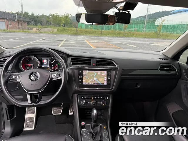 Volkswagen Tiguan — интерьер