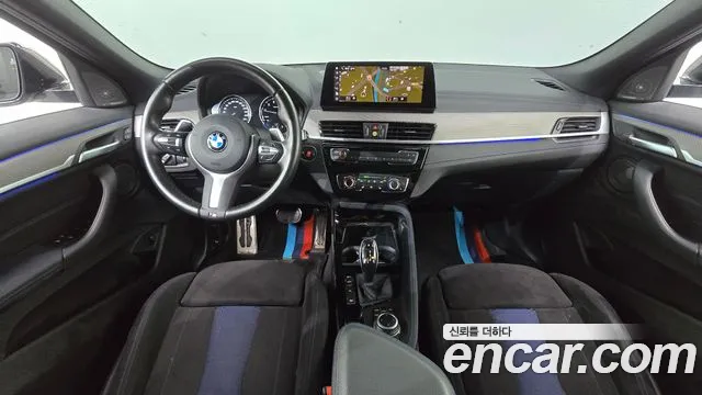 BMW X2 — интерьер
