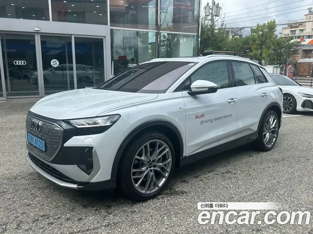 Audi Q4 e-tron — экстерьер