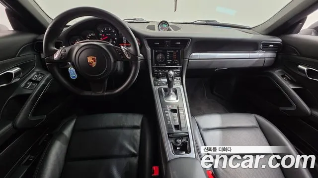 Porsche 911 — интерьер