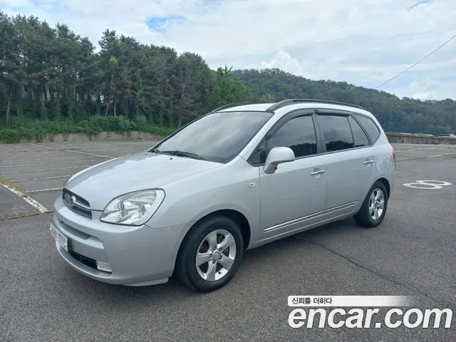 Kia Carens — экстерьер