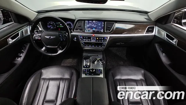 Genesis G80 — интерьер