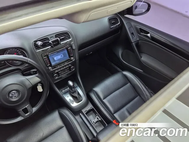 Volkswagen Golf — интерьер