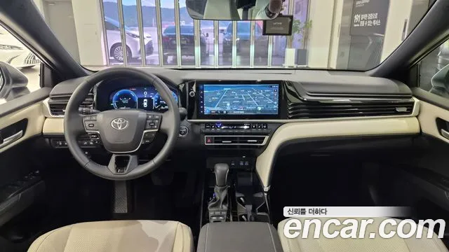 Toyota Camry — интерьер