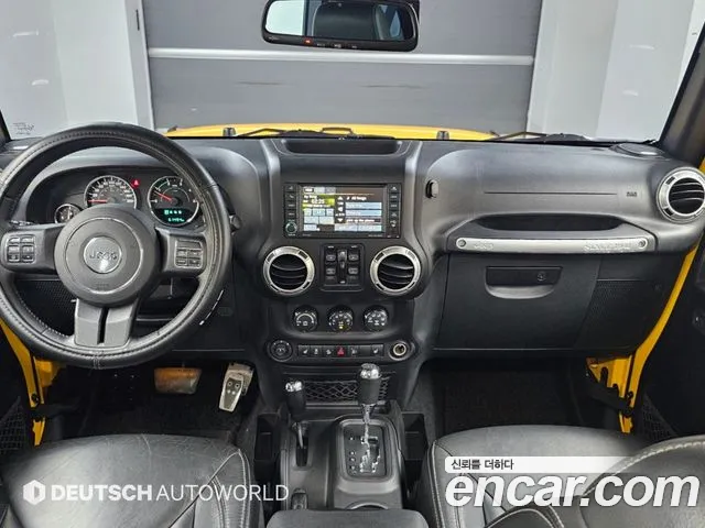 Jeep Wrangler — интерьер
