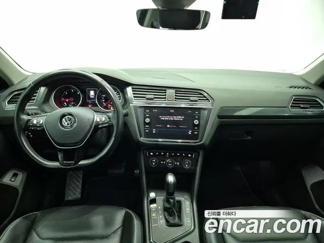 Volkswagen Tiguan — интерьер