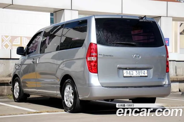 Hyundai Starex — интерьер