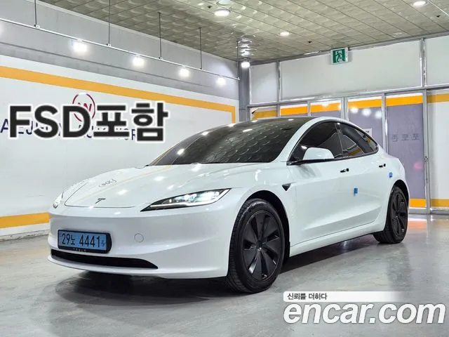 Tesla Model 3 — экстерьер