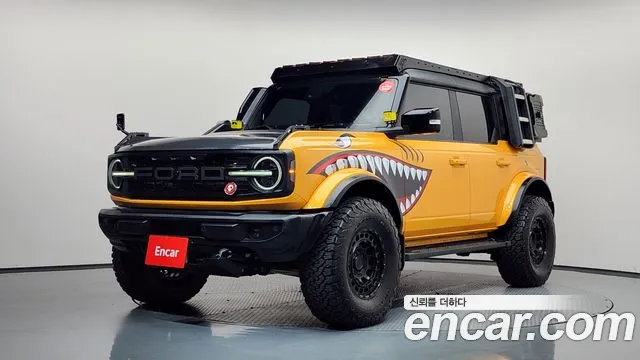 Ford Bronco — экстерьер
