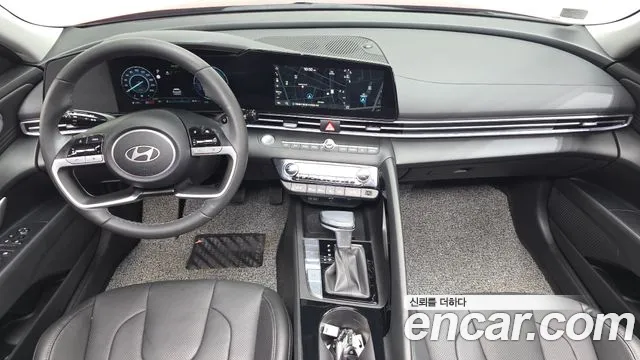 Hyundai Elantra — интерьер