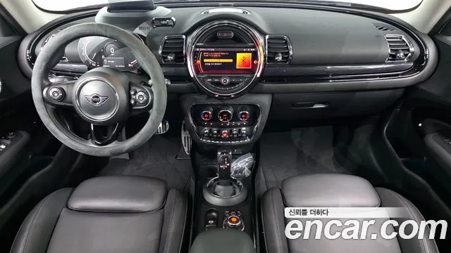MINI Clubman — интерьер