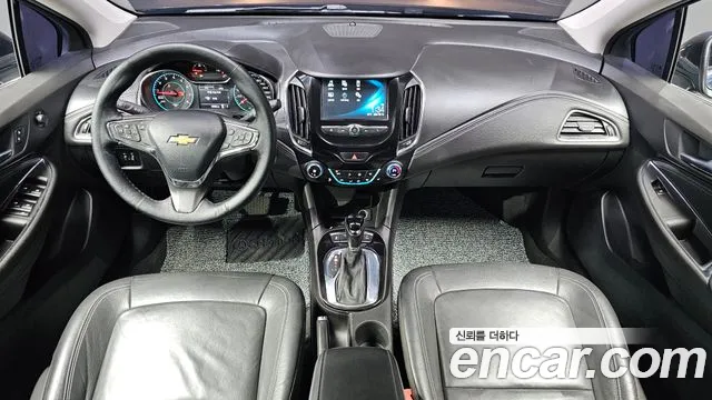 Chevrolet Korea Cruze — интерьер