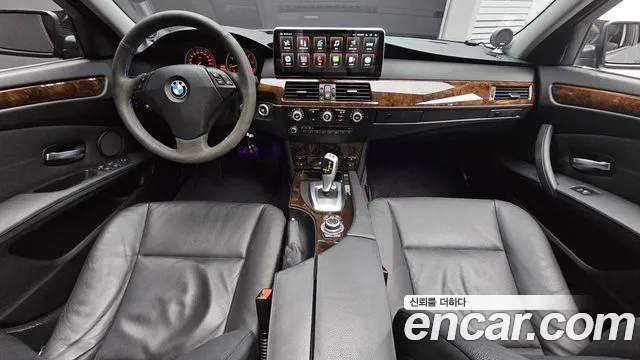 BMW 5 серия — интерьер