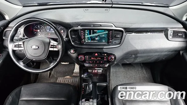 Kia Sorento — интерьер