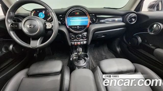 MINI Cooper — интерьер