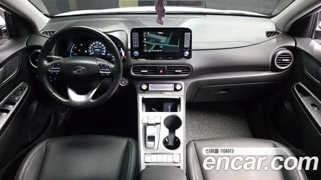 Hyundai Kona — интерьер