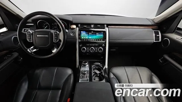 Land Rover Discovery — интерьер