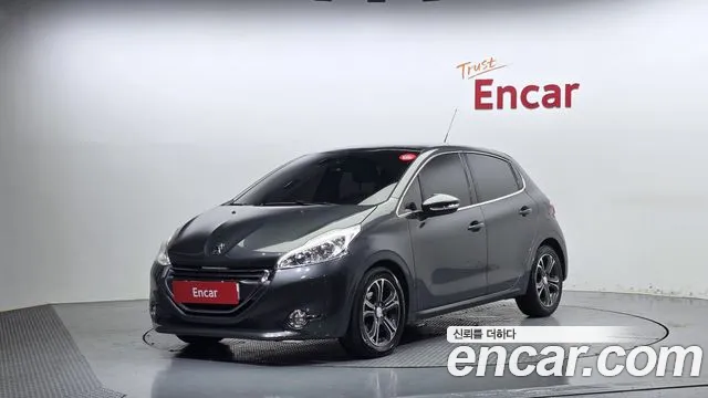 Peugeot 208 — экстерьер