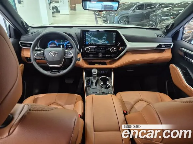 Toyota Highlander — интерьер