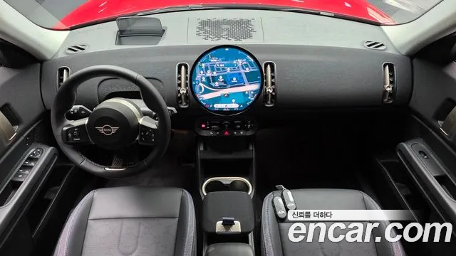 MINI Countryman — интерьер