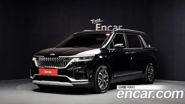 Kia Carnival — экстерьер