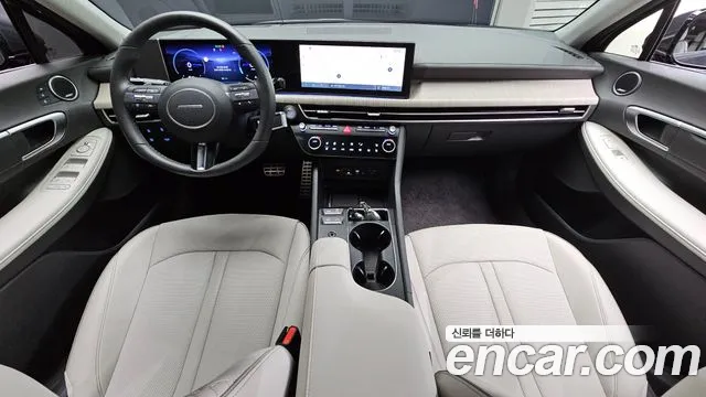 Hyundai Sonata — интерьер