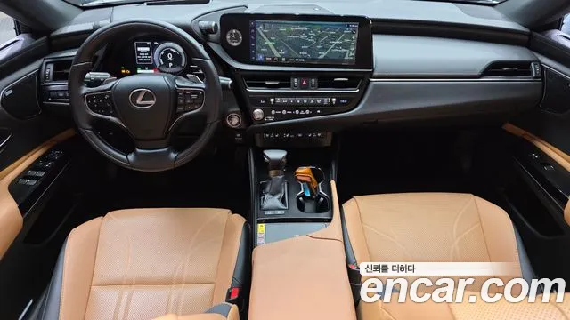 Lexus ES — интерьер