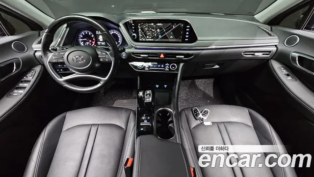 Hyundai Sonata — интерьер