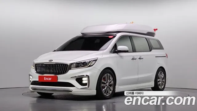 Kia Carnival — экстерьер