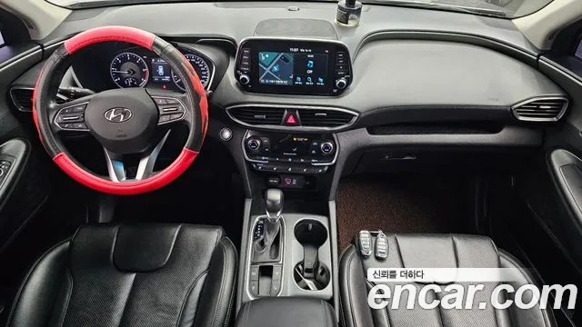 Hyundai Santa Fe — интерьер