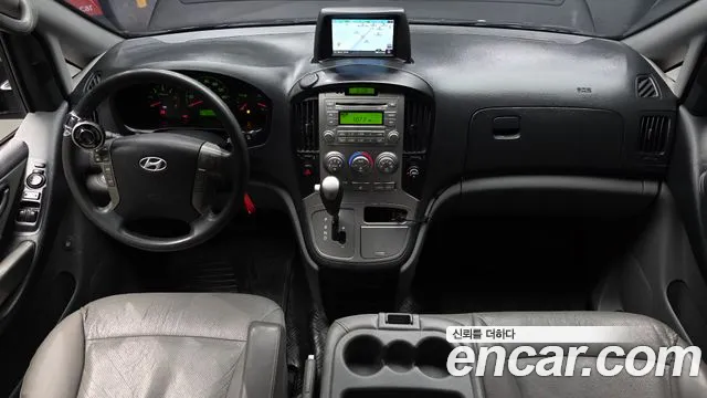 Hyundai Starex — интерьер