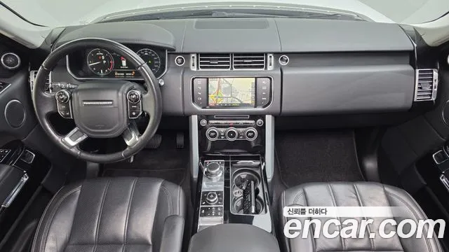 Land Rover Range Rover — интерьер
