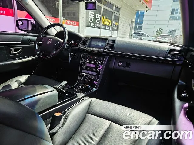 Kia Opirus — интерьер