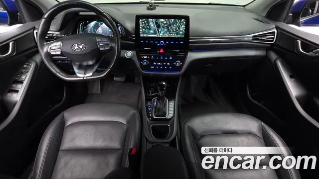 Hyundai Ioniq — интерьер